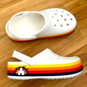 Crocs magic castle platform